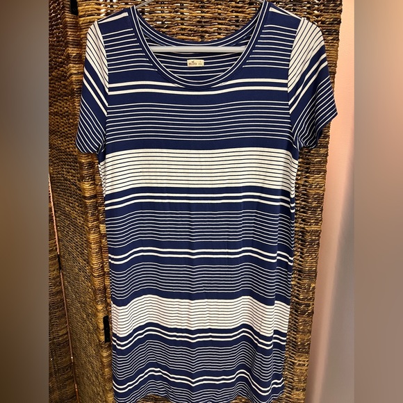 Hollister- Blue/White Stretch dress, Size: Small, Pre-Owned good‎ condition - Picture 1 of 3